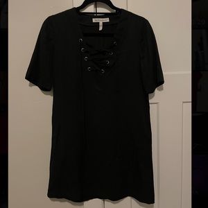 Zoy front laceup dress